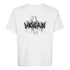 weißes, oversized T-Shirt mit dem schwarzen Aufdruck "vegan" und einem Hintergrund in moderner heavy-metal Optik.