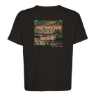 schwarzes T-Shirt oversized mit dem Backprint: "The chicken are not alright. Stop eating them." Im Hintergrund des Schriftzugs ist ein Bild von Hühnern, zusammengedrängt auf engem Raum.